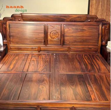Giường ngủ gỗ mun giả cổ – Giải pháp phòng ngủ sang trọng-GNC 012