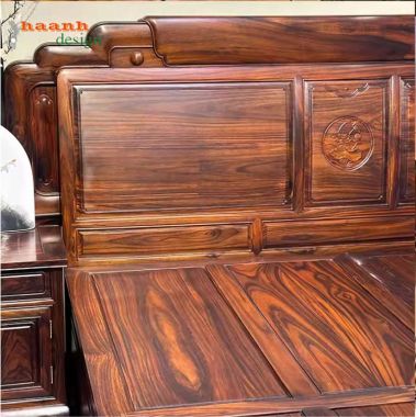 Giường ngủ gỗ mun giả cổ – Giải pháp phòng ngủ sang trọng-GNC 012