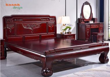 Giường ngủ gỗ tự nhiên giả cổ chạm hoa văn - GNC 016