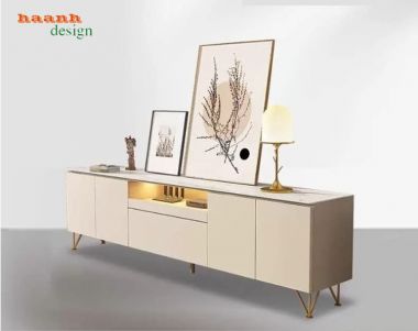 Kệ tivi gỗ công nghiệp màu kem chân cao - KCH 013