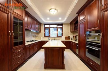 Mẫu tủ bếp gỗ tự nhiên hiện đại cho gia đình Việt-TBH 005