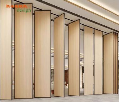 Vách ngăn di động dạng cánh xoay linh hoạt - VNV 005