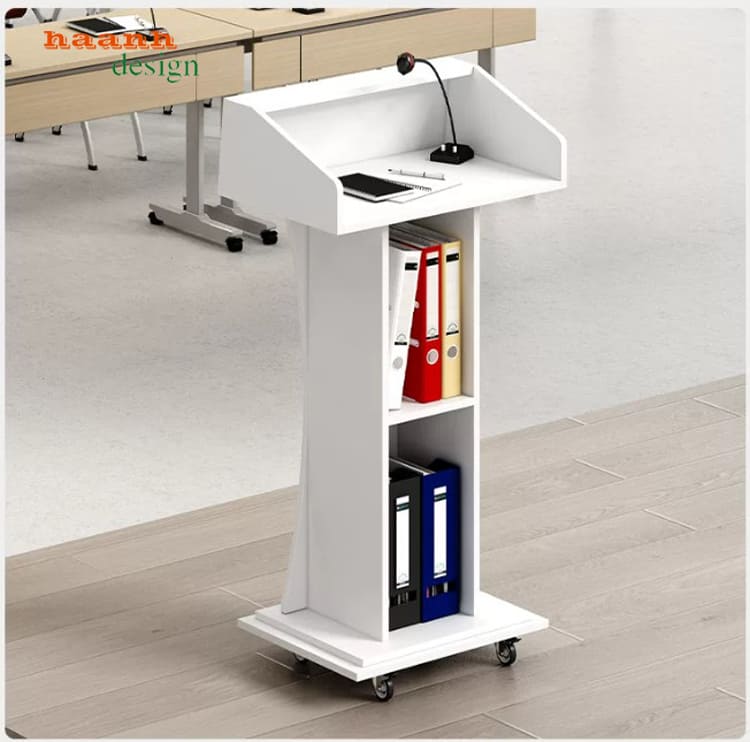 Bục phát biểu trắng có mặt khay và hai khoang để tài liệu Bục phát biểu trắng có mặt khay và hai khoang để tài liệu