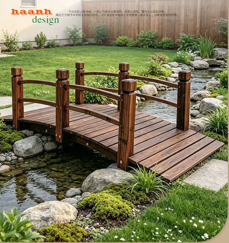 Cầu gỗ ngoài trời dáng cong lan can hai bên - CGN 014